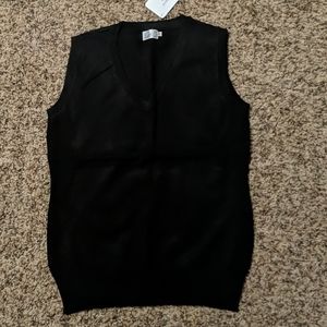 Sleeveless V-NECK Tank